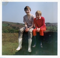 1967 - Rosemary with sister Jackie, Commondale